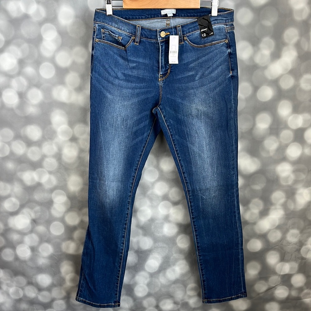 NWT New York & Company women’s slim control skinny jeans in medium wash. Size 12